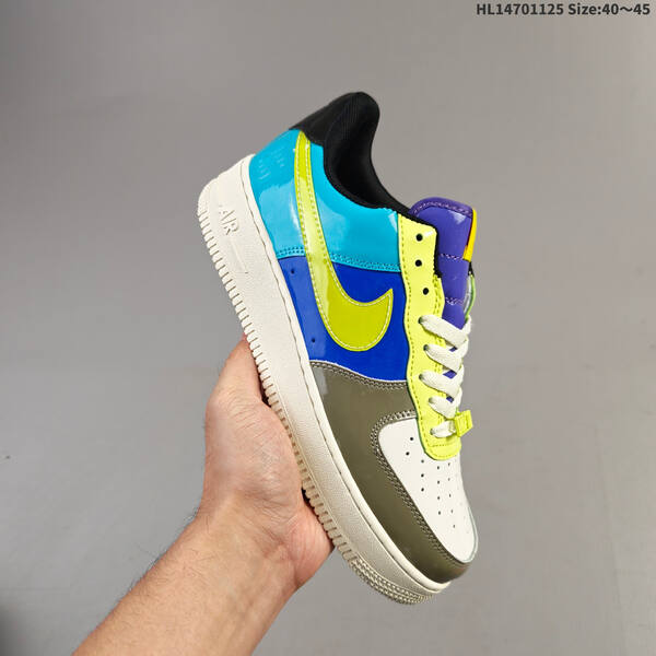 Nike AIR FORCE 1 07 lifestyle