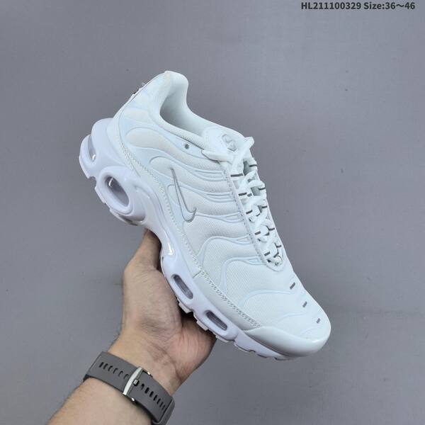 Nike Air Max Plus TN black white EU 36-46 running shoe
