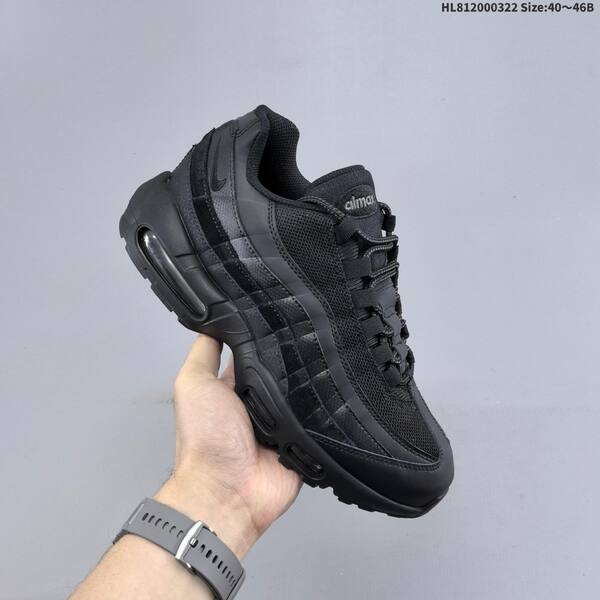 Nike Air Max 95 triple black EU 40-46 running shoe