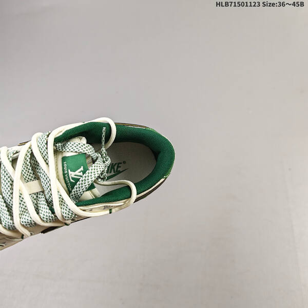 NIKE DUNK SB LOW lifestyle