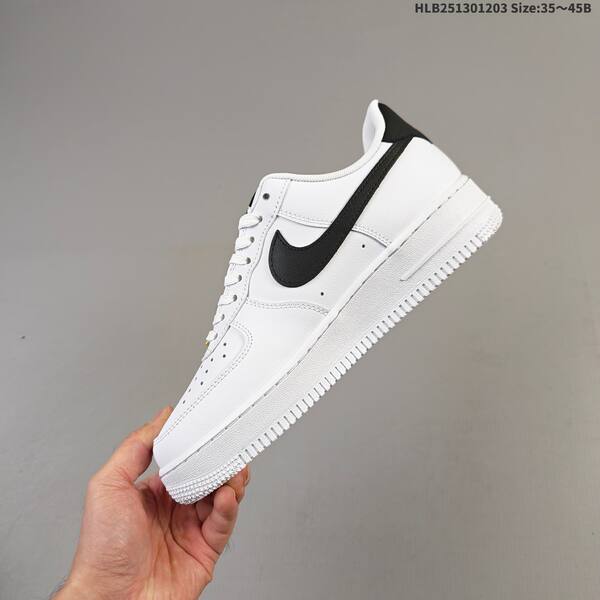 Nike Air Force 1 07 white black gold black white EU 35 45 sneaker EU 35-45
