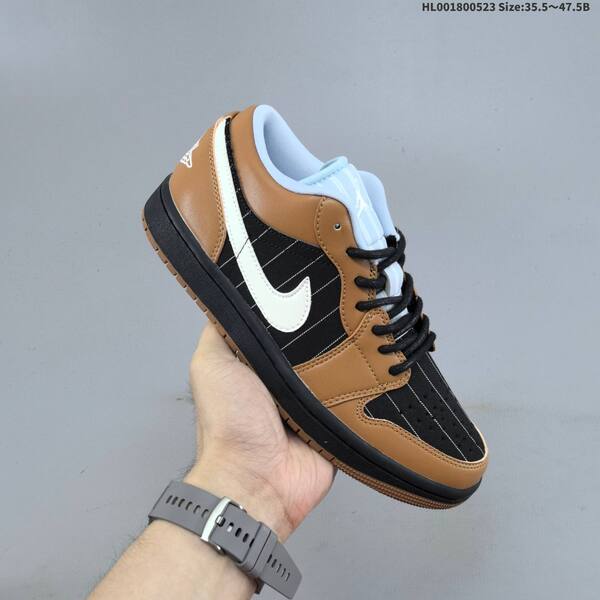 Jordan Air Jordan 1 Low Light British Tan / Black / White / Light Blue 35.5~47.5B lifestyle