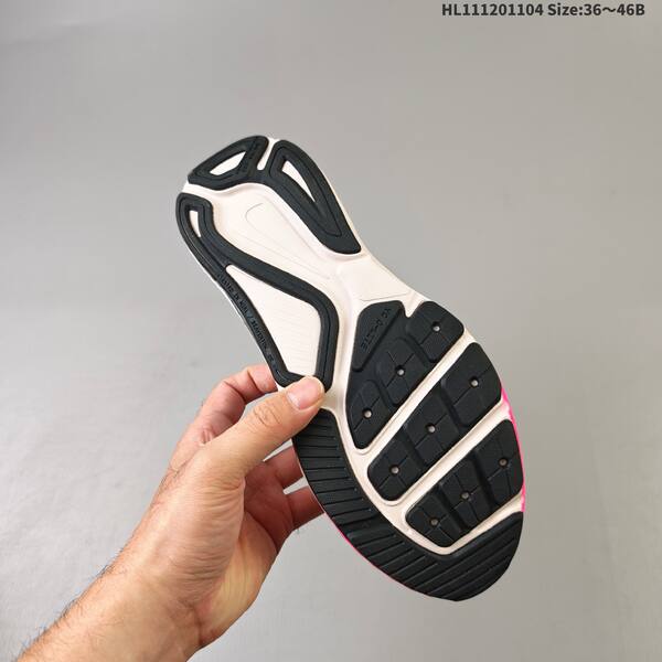 Nike Air Zoom Structure 26 Logo lifestyle