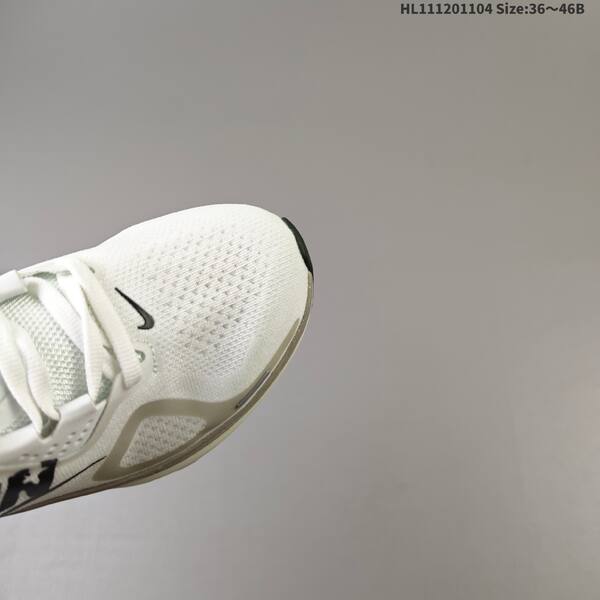 Nike Air Zoom Structure 26 Logo lifestyle