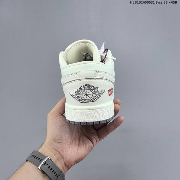 Jordan Air Jordan 1 Low cream/white with grey and red accents 36~45 casual