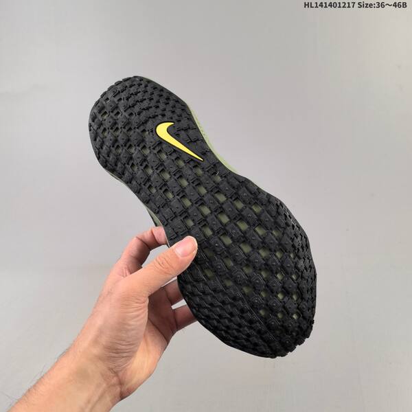 Nike Ava Rover black olive green cream yellow EU 36-46 running shoe