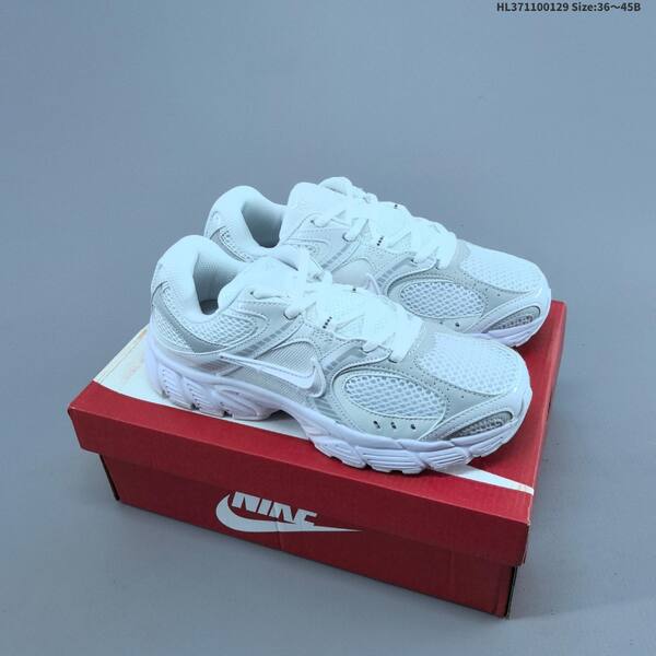 Nike V5 RNR white silver light blue EU 36-45 running shoe