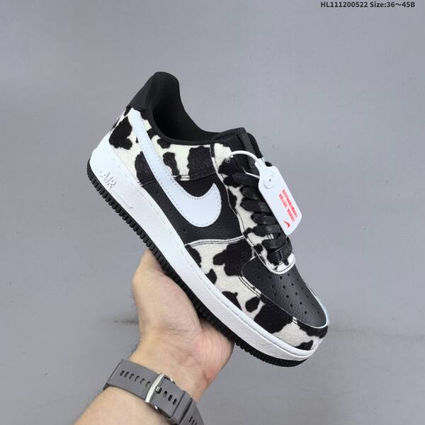 Nike AIR FORCE 1 07 lifestyle