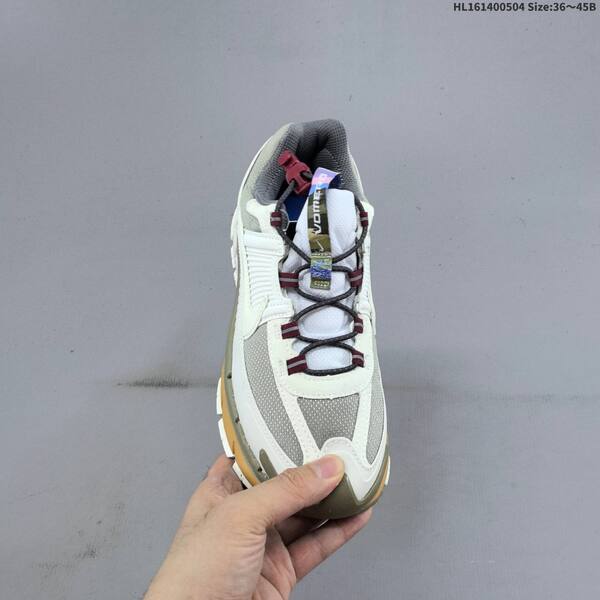 Nike Zoom Vomero Roam off white grey olive maroon EU 36-45 running shoe