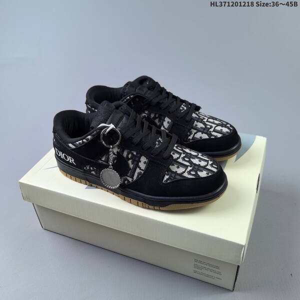 Nike SB Dunk Low Pro ZoomAir lifestyle