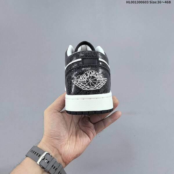 Jordan Air Jordan 1 Low black/white with pink laces 36~46B lifestyle