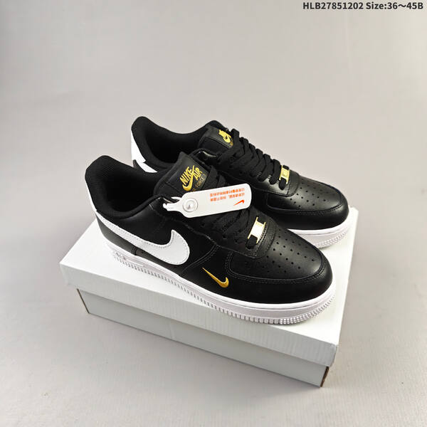 Nike Air Force 1 07 lifestyle