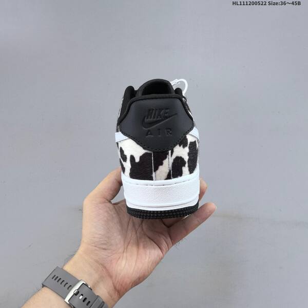 Nike AIR FORCE 1 07 lifestyle