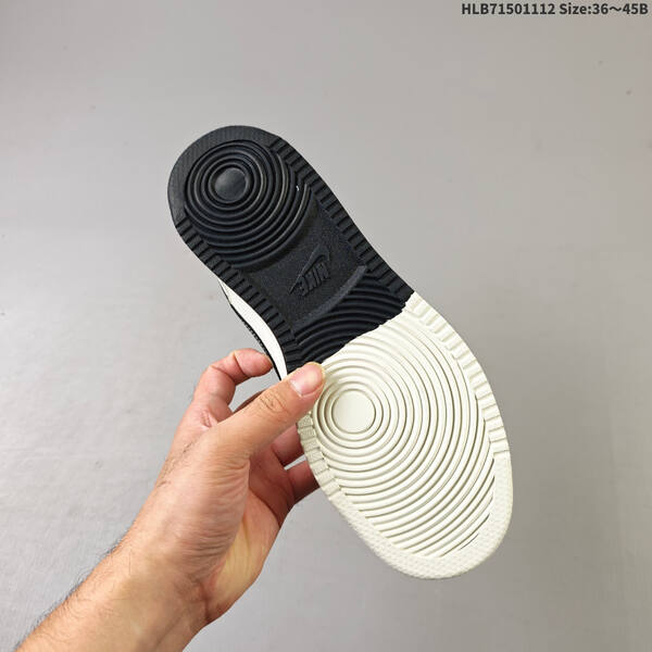 Nike Air Force 1 07 Low CS5288-028 lifestyle