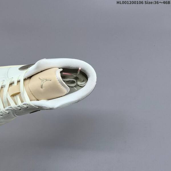 Jordan Air Jordan 1 Low White/Cream/Metallic Team Gold 36~46B casual