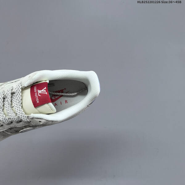 NIKE AIR FORCE 1 07 LV8 KD6699-F05 lifestyle