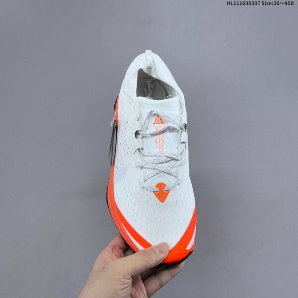 Nike ACG Zegama Trail HV8113 012 white orange black yellow EU 36 45 trail shoe EU 36-45