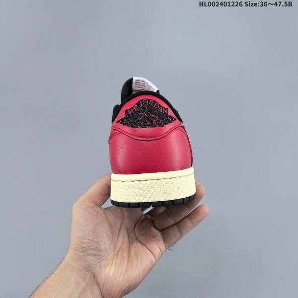 Jordan Travis Scott x Air Jordan 1 Low Black/Red EU 36-47.5 lifestyle