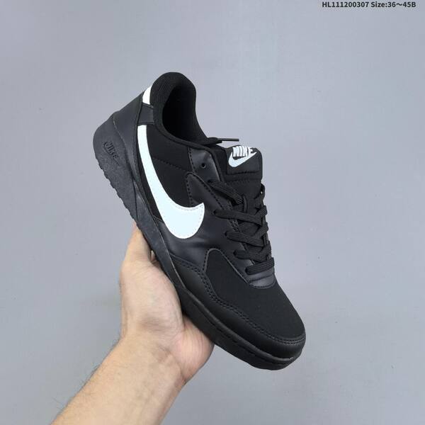 Nike Terra Manta white black black white EU 36-45 sneaker