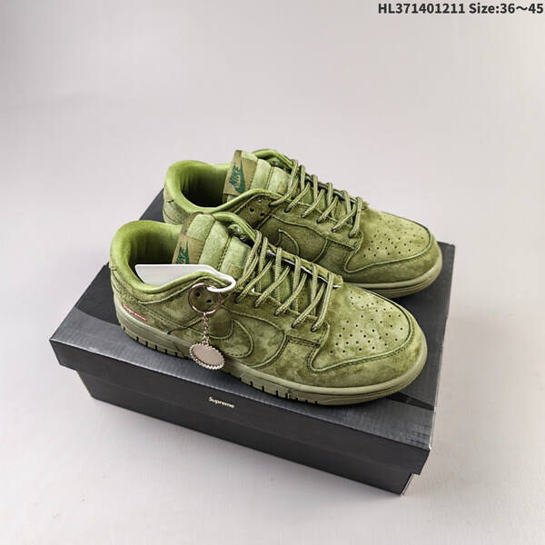 Nike SB Dunk Low ZoomAir lifestyle