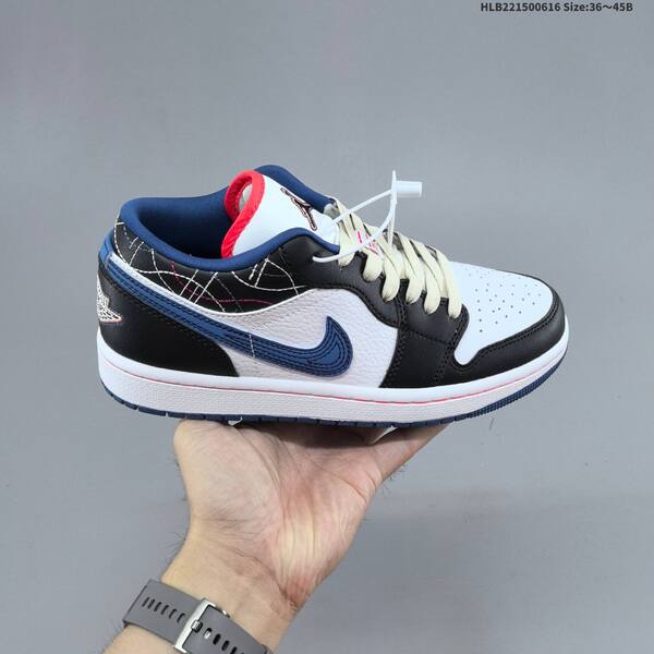 Jordan Air Jordan 1 Low white/black/lavender/blue EU 36-45 basketball