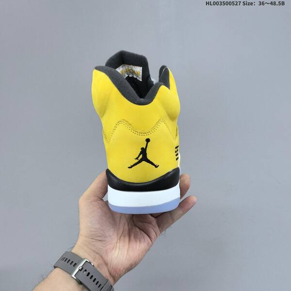 Jordan Air Jordan 5 Retro Tokyo T23 Yellow/Black/Grey/White EU 36-48.5 basketball