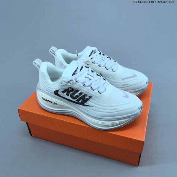 Nike Vomero Plus ReactX Air Zoom white light pink rose gold silver EU 36-46 running shoe