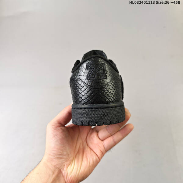 Jordan Air Jordan 1 Low x Travis Scott Black EU 36-45 lifestyle