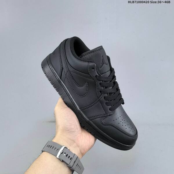 Jordan Air Jordan 1 Low black; white/gray EU 36-46 basketball