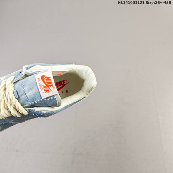 NIKE AIR FORCE 1 07LV LV2288 111 lifestyle