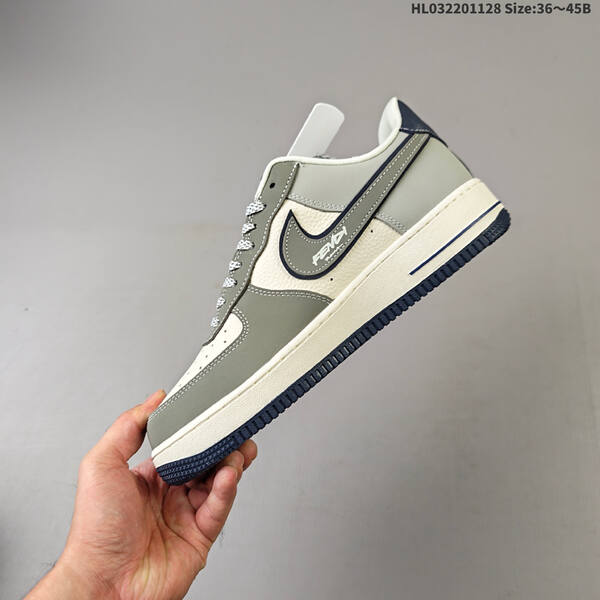 NIKE AIR FORCE 1 07 LV8 DF0188-1 lifestyle