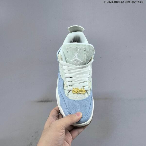 Jordan Air Jordan 4 Retro OG Light blue/white EU 36-47 basketball