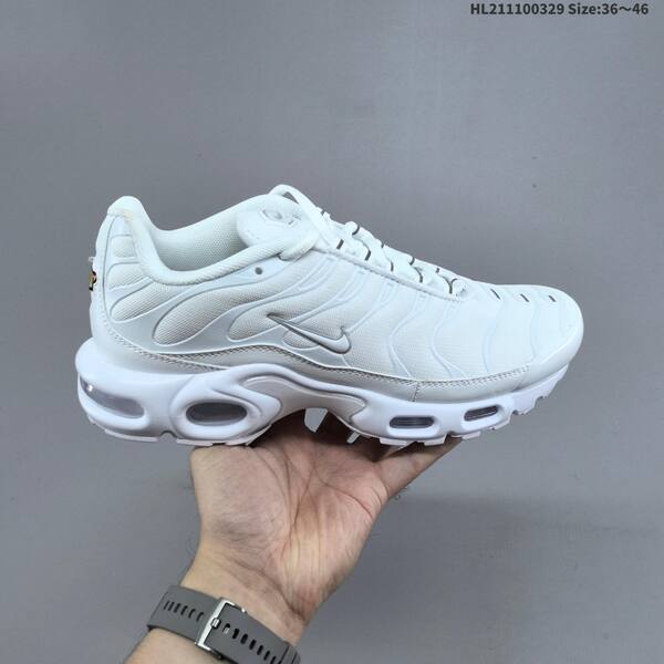 Nike Air Max Plus TN black white EU 36-46 running shoe