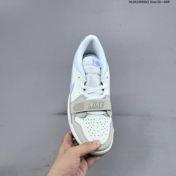 Jordan Legacy 312 Low white/light grey/pale blue EU 36-46 basketball