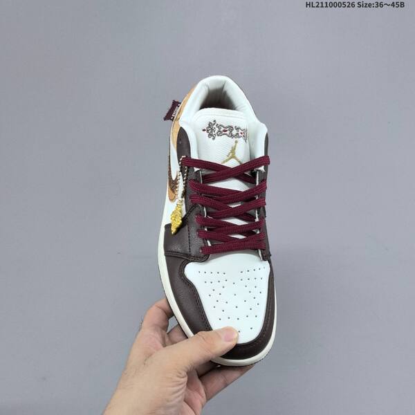 Jordan Air Jordan 1 Low white/brown/gold/burgundy EU 36-45 lifestyle