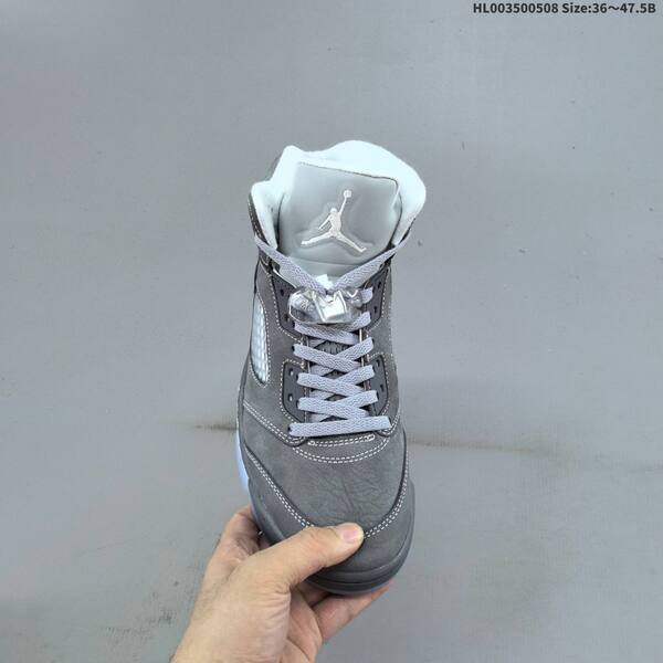 Jordan Air Jordan 5 Retro Wolf Grey EU 36-47.5 basketball
