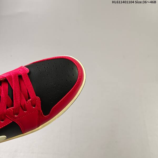 Jordan Air Jordan 1 Low black/red with cream accents EU 36-46 lifestyle
