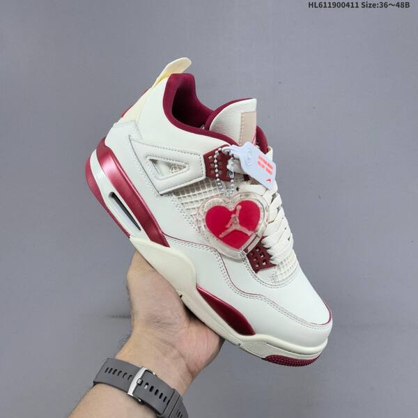 Jordan Air Jordan 4 Retro WMNS Sierra Red/Sail EU 36-48 basketball