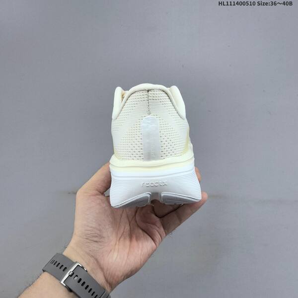 Nike Air Zoom Pegasus 42 cream white pale yellow EU 36-40 running shoe
