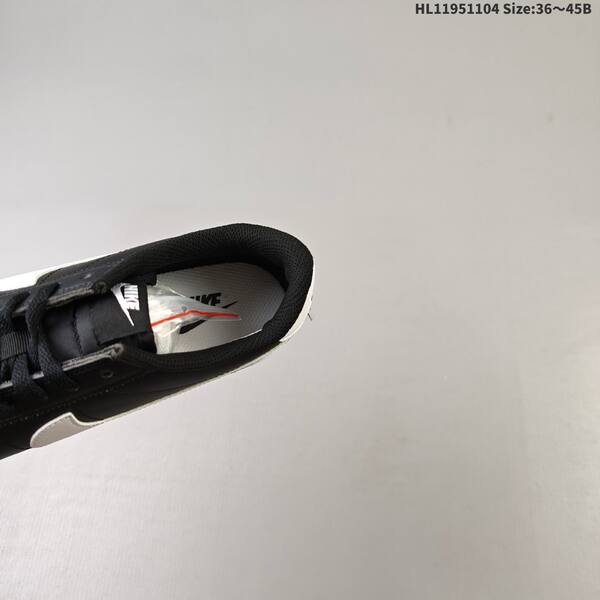 Nike Classic Cortez Cortez DN1791 lifestyle