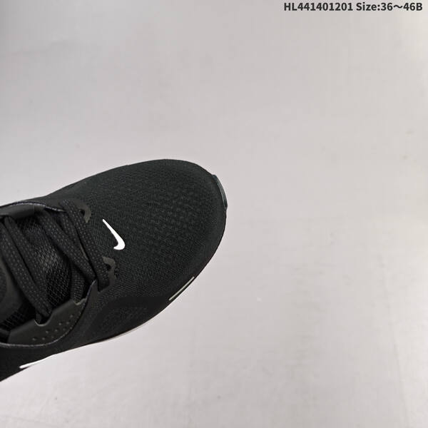 Nike Air Zoom Structure 26 black white EU 36-46 running shoe