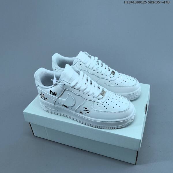 Nike Air Force 1 07 Low white black EU 35-47 sneaker