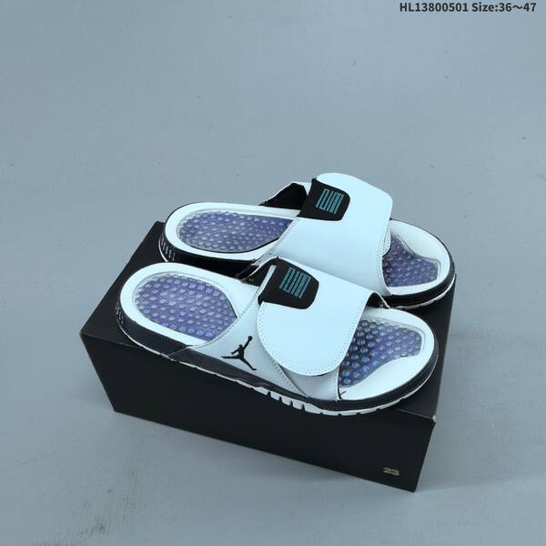 Jordan Hydro XI Retro white/black/navy EU 36-47 casual