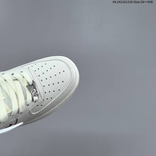 NIKE AIR FORCE 1 07 IQ1119-011 lifestyle