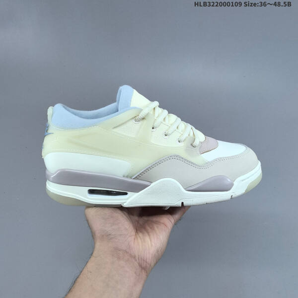 Jordan Air Jordan 4 RM IB8862-141 white/cream/light grey/lavender EU 36-48.5 casual