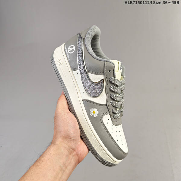 Nike Air Force1 07 low lifestyle