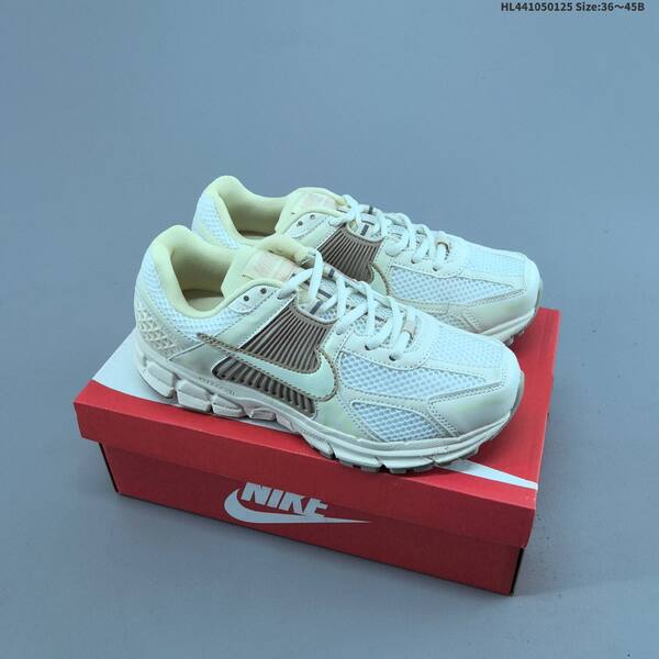 Nike Zoom Vomero 5 light grey dark grey cream black EU 36-45 running shoe