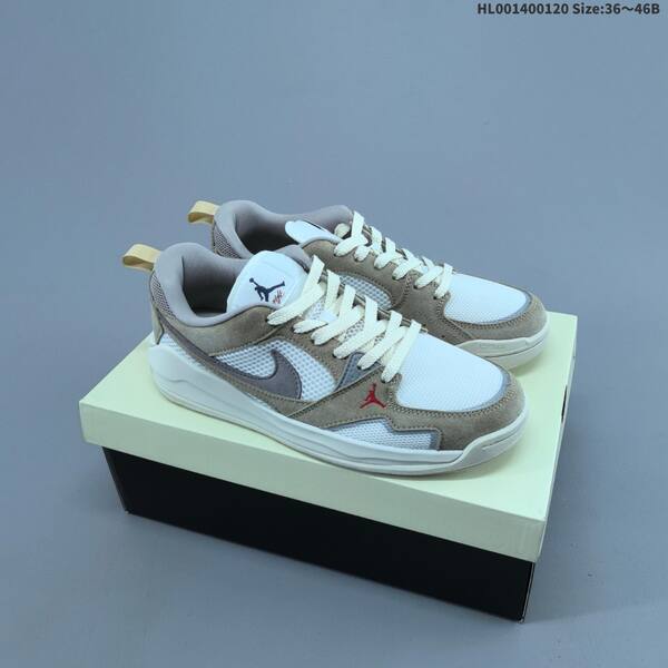 Jordan CMFT Era white/grey with purple accents 36~40B casual lifestyle