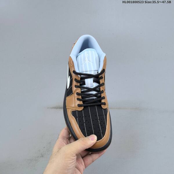 Jordan Air Jordan 1 Low Light British Tan / Black / White / Light Blue 35.5~47.5B lifestyle