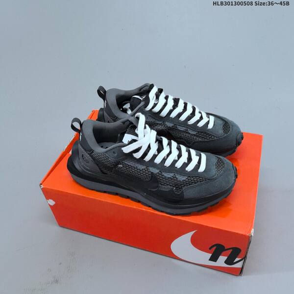 Nike Vaporwaffle Sacai 50 Pegasus VaporFly lifestyle